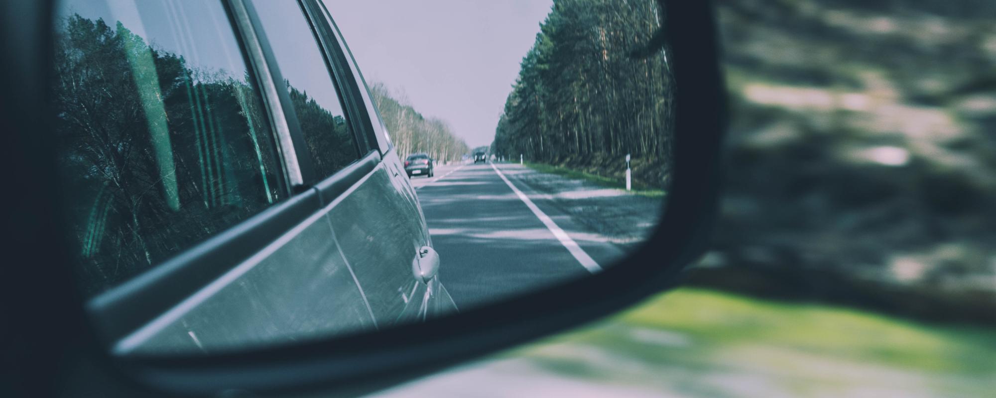 Hero-windscreen-side-mirror-view
